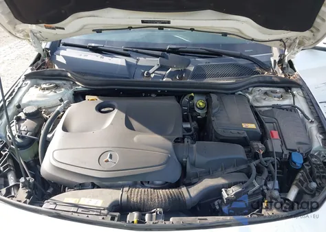 2014 Mercedes-Benz Cla 250 z USA, uszkodzony, nr VIN WDDSJ4EB8EN104257